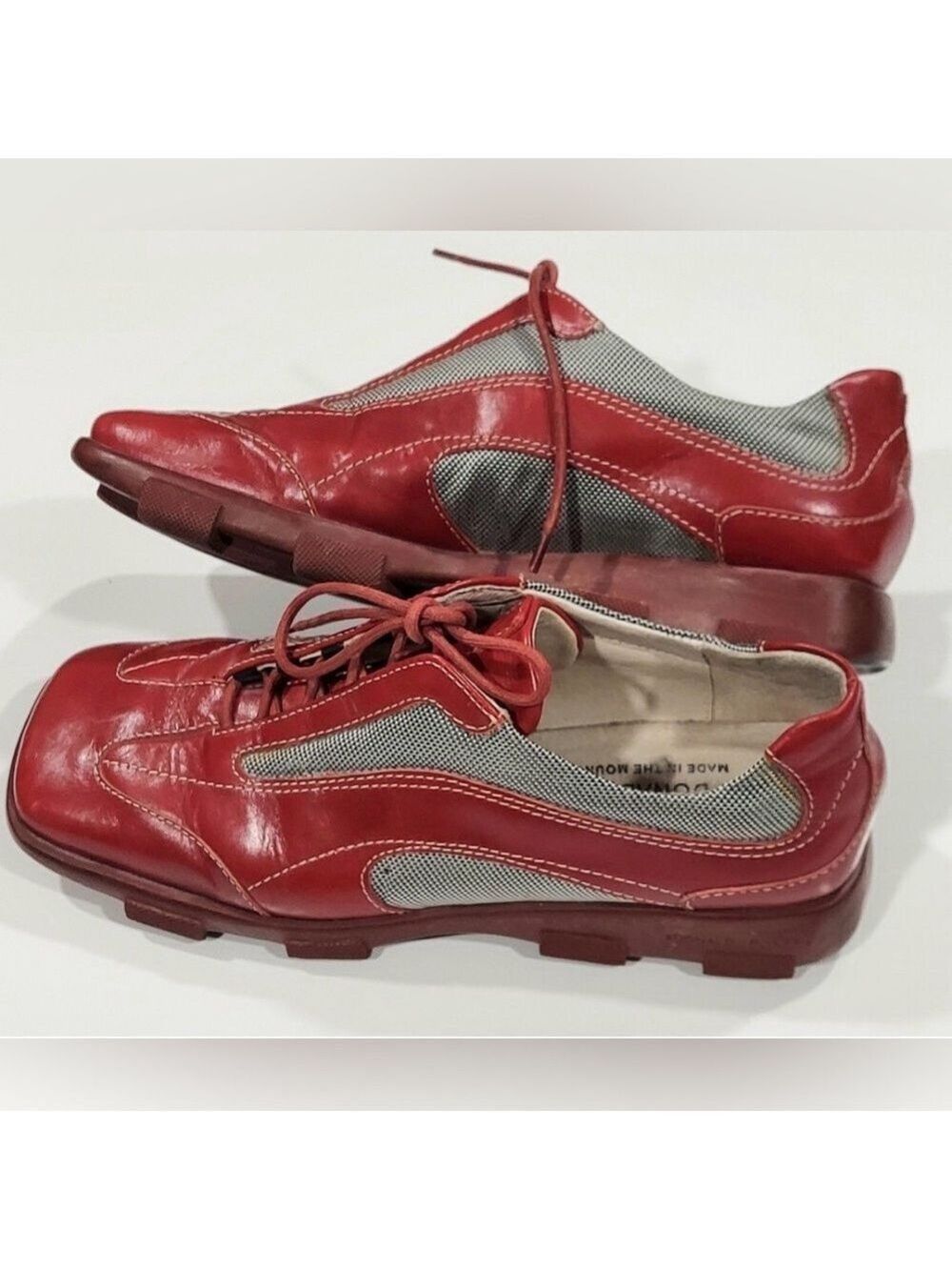 DONALD J PILNER SPORT WOMENS LACE UP  WALKING SHOE  RED & GREY